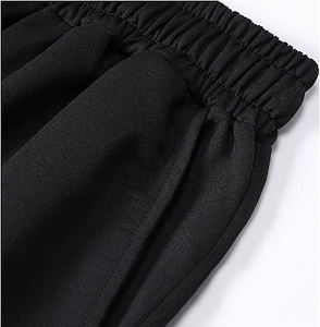 Conjunto liso de verano 2025, camiseta de media manga para mujer, Top y pantalones cortos con estampado de letras de gran tamaño, chándal, método de tejido de punto - Product Image 4