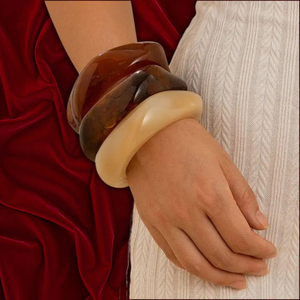 Brazaletes de resina hechos a mano ecológicos para mujer, moda sostenible a la moda para bodas, fiestas a la venta, cantidad a granel - Product Image 1