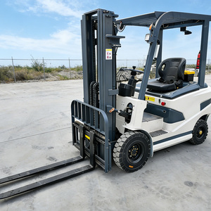 Внедорожный вилочный погрузчик на аккумуляторе для перемещения грузов на открытом воздухе, с пневматическими колесами, для использования на складе, грузоподъемность 2 тонны, с приподнятым шасси, высокая производительность - Product Image 2