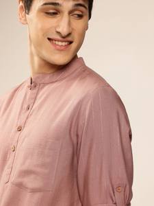 Hombres auto rayas Zari hilo trabajo mandarín collar Kurta corto Kurta Poliéster Viscosa manga larga dobladillo curvo Kurta para hombres - Product Image 2