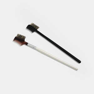 Herramienta de Belleza, Cepillo Peine BL para Extensiones de Pestañas, Hecho de Plástico Resistente - Product Image 1