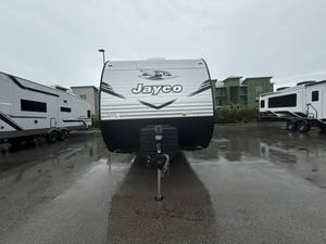 Nuevo Jayco Jay F-l-i-g-h-t S-l-x 295TBS 2026 - Product Image 4