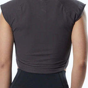 Performance Fit-top ajustado con cuello redondo para mujer, 95% algodón, 5% licra, mangas ajustadas, cuello redondo en forma de raglán, color gris oscuro, con dobladillo - Product Image 6