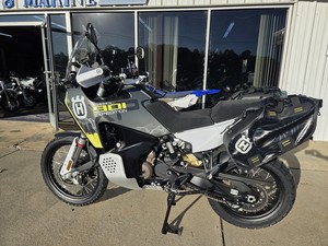 NUEVA Husqvarna Norden 901 Expedition 2026 ORIGINAL, Motocicleta de Aventura - Product Image 2