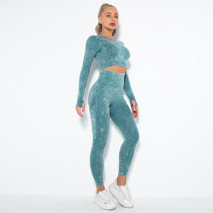 Best Quality Women's Gym Wear Seamless Long Sleeve Sports Top Scrunch Butt <b>Leggings</b> Breathable Sustainable With Solid <b>Pattern</b> - Product Image 5