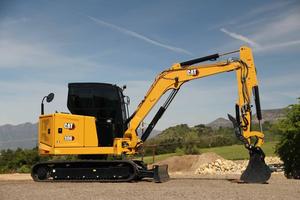 Mini-excavatrice d'occasion 303 de 34 tonnes, modèle 2023, moteur Cummins, bon état, en stock, livraison rapide, boîte de vitesses incluse - Vente directe usine - Product Image 3