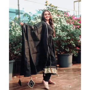 Vêtements ethniques pakistanais, costume et ensemble pour l'Aïd - Nouvelle collection - Product Image 5