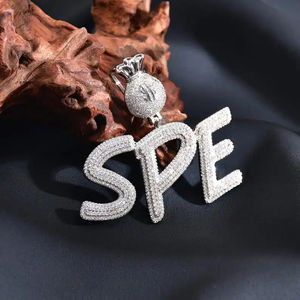 เครื่องประดับเพชรสำหรับปลูกในห้องปฏิบัติการ VVS1จี้ตัวอักษรทำจากเงินสเตอร์ลิง925ตามสั่ง - Product Image 5