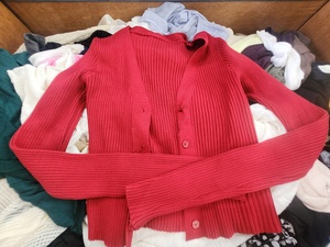 Used Clothes(clothing) : Adult <b>Light</b> <b>Cardigan</b> - Product Image 2