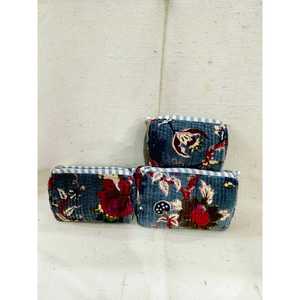 Bolsa de Maquillaje Bohemia Jaipuri de Gran Capacidad, Terciopelo con Patrón Bordado, Cierre de Cremallera Portátil, Asa Suave, Diseño de Letras Dulces - Product Image 1