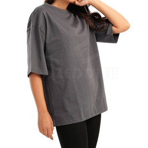 Camisetas extragrandes para mujer para el verano Telas suaves con estilo fuerte - Product Image 2