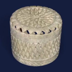 Exportateur indien de boîte à bijoux en stéatite naturelle de nouvelle conception pour le stockage de bijoux et les cadeaux boîte à bijoux en pierre grise naturelle 4x3 - Product Image 4