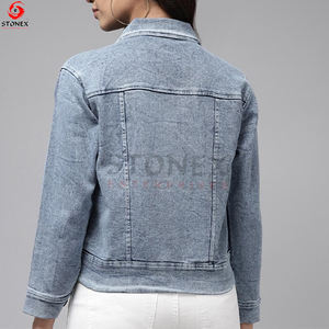 Venta caliente de las mujeres de la calle desgaste cómodo abotonado en relieve chaquetas de mezclilla Pakistán fabricado - Product Image 3