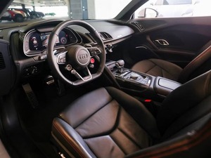 S-pyder 2dr Convertible de Alto Rendimiento, Usado en Buen Estado - Product Image 2