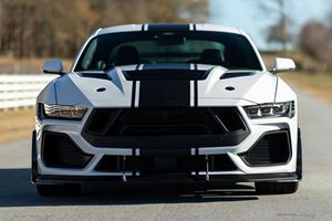 Mustang Shelby Super Snake Coupé 2024, Transmisión Manual de 6 Velocidades, Motor V8 Supercargado de 830 hp # 204 de los 250 construidos para 2024 - Product Image 2