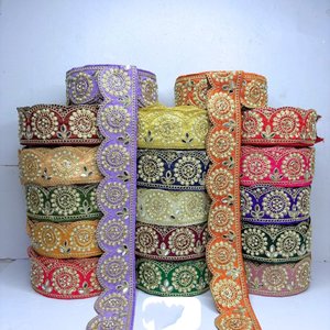 Dentelles brodées sur mesure avec des paillettes, 100% coton, écologiques, motif floral vintage pour vêtements, projets d'artisanat, qualité supérieure - Product Image 3