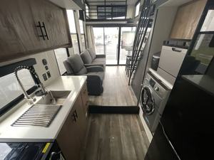 Nouveau camping-car Forest River 2025 R-e-s-e-r-v-e 16SW - Product Image 5