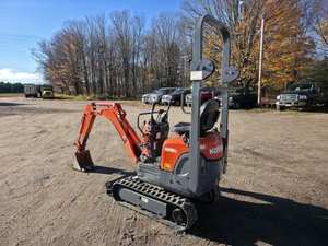 Miniexcavadora Kubota K008-3 2018: Potencia Ultracompacta para Proyectos de Acceso Limitado - Product Image 5