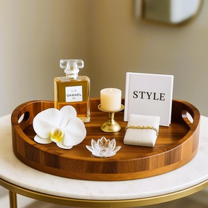 Plateau de service et d'organisation ovale en bois massif de luxe avec finition lisse et poignées robustes pour la cuisine, la salle à manger, la table basse et la décoration intérieure - Product Image 4