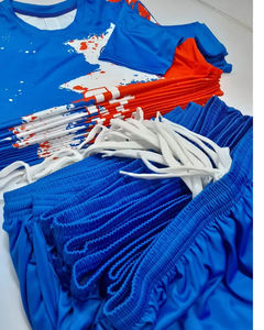 Camiseta de fútbol de secado rápido personalizada de alta calidad, camiseta de entrenamiento de fútbol, ropa deportiva sublimada, uniforme personalizable - Product Image 4