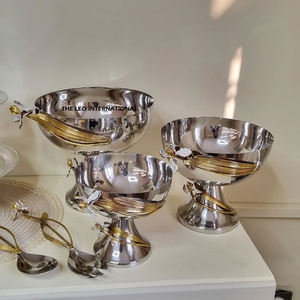 Ensembles de bols à nourriture en acier inoxydable argenté de qualité de luxe gratuits Designer vendant de la vaisselle en forme de feuille bol de service pour les événements de mariage - Product Image 1