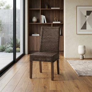 Chaise de salle à manger en rotin tressé brun foncé avec pieds en bois naturel, chaise d'appoint en rotin Kubu, décoration d'extérieur pour patio, design artistique - Product Image 4