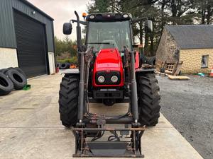 Tracteur agricole Massey Ferguson 5455 4x4 100 ch Puissance nominale du moteur Garantie 4 ans Origine DE Boîte de vitesses 75 ch Moteur 70 ch 45 ch - Product Image 4
