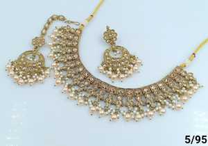 Motipearl tradicional indio y gota cuadrado Kundan chapado en oro conjunto de joyería y gargantilla pendiente Mangtika collar conjunto Mujer y Niña - Product Image 5