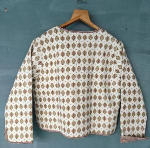 Chaqueta acolchada con estampado de bloque de mano indio para mujer, abrigo de invierno relleno de algodón transpirable, botón, nuevo estilo, regalo perfecto para su talla - Product Image 2