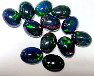คุณภาพชั้นดีรูปไข่สีดําเอธิโอเปียโอปอลปรับเทียบขนาดอัญมณี Cabochon หลวมสําหรับเครื่องประดับใช้ในราคาจํานวนมาก - Product Image 1
