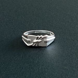 Anillo liso de Plata de Ley 925 al por mayor, joyería clásica de banda de plata minimalista para minoristas y mercados de compradores a granel - Product Image 1