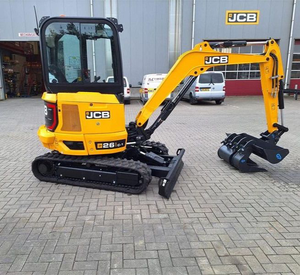 Miniexcavadora JCB 26C-1 de 2.7 toneladas, excavadora compacta de alto rendimiento para trabajos de construcción y movimiento de tierras. - Product Image 1
