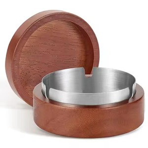 Cendrier en bois d'acacia durable et élégant, best-seller, fabriqué à la main pour une utilisation en intérieur et en extérieur, accessoire élégant - Product Image 3