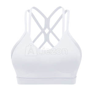 Sujetador deportivo de bajo impacto para ropa de yoga Sujetador deportivo suave y ligero Fabricación de Pakistán Sujetador deportivo - Product Image 1