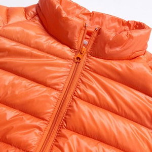 Wholesale <b>Light</b> Warm Custom Logo Nylon Black Hooded Winter Bubble Puffer <b>Jackets</b> Coat For Men - Product Image 4