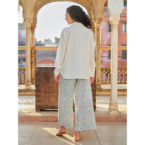 Ensemble chemise Awadhi brodée unie et pantalon palazzo pour femme - 2 pièces - Product Image 2