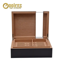 Fabricant personnalisé Boîte transparente en bois de cèdre acrylique de grande capacité humidificateur à cigares hydratant de puros