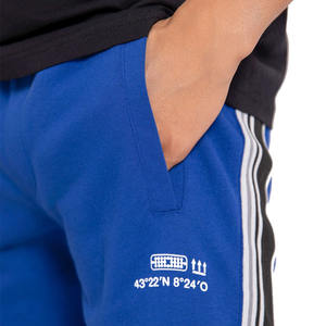 กางเกงวิ่งออกกำลังกายสีน้ำเงินสำหรับผู้ชายพิมพ์ลายแถบข้างแบบลำลองมีสไตล์พร้อมเอวรูด - Product Image 4