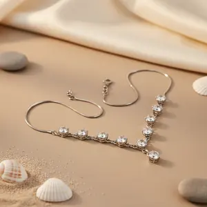 Collier en cristal pour femme avec zircone cubique argentée - Product Image 3