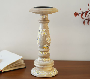 Bougeoir en bois vieilli coloré avec des motifs d'art populaire peints à la main, décor d'accent bohème unique, à des prix de gros. - Product Image 5