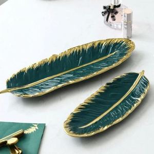 Plateau de service en résine plaquée couleur noire fabriquée à la main pure pièce unique avec des assiettes premium supplémentaires à des tarifs très bas - Product Image 5