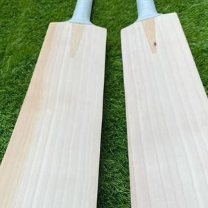 Bate de Cricket Profesional RX Sports SK189, Material Personalizado, Diseño Personalizado, Equipo Deportivo de Alta Calidad - Product Image 2