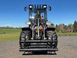 Cargador frontal JCB 403 Plus de alto rendimiento Agri Stage V Cargador de ruedas compacto con cabina de CA para construcción y agricultura - Product Image 3