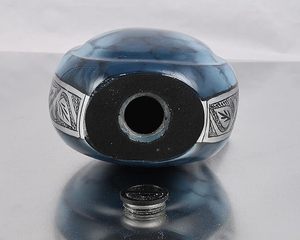 Golden Hammered Metal Keepsake Funeral Adult Drop <b>Urns</b> Luxury Design Brass Cremation <b>Urns</b> <b>for</b> Human <b>Ashes</b> - Product Image 3