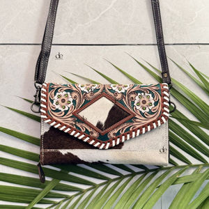 New Arrival Stylish Cowhide Fur <b>Leather</b> Wallet Clutch Hand <b>Tooled</b> Carving Phone Case Women Genuine <b>Leather</b> Multi-Use Fashion - Product Image 1