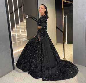 FABZ Designer Mariage Lehenga Choli Collection pour Femme Séchage Rapide Sans Rides Fausse Fourrure Toutes Saisons Coupe Régulière Protection Solaire - Product Image 2