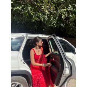 Saris Bandhej sur mesure avec personnalisation de style, blouse et embellissements sur mesure - Product Image 6