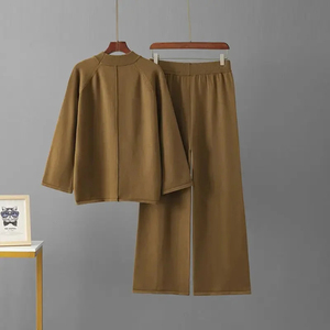 ชุดเสื้อสเวตเตอร์คอกลมทรงหลวมกางเกงกีฬาลำลองกางเกงขากว้างสไตล์รัสเซีย - Product Image 5