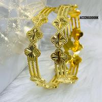 ALANKEET CREATIONS Ensemble de bijoux tendance en laiton plaqué or en forme de fleur, lot de 2 bracelets pour femmes - Cadeau de mariage/anniversaire