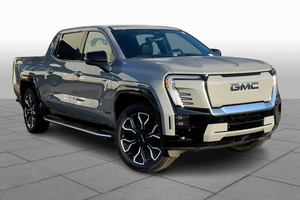 Camioneta GMC Sierra EV Denali Max 4x4 de 4 Puertas y Cabina Doble, Usada, Modelo 2025 - Product Image 4